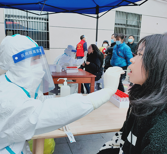 聞令而動(dòng) 筑牢疫情防控屏障——瑞昌市婦幼保健院緊急開展核酸采樣工作